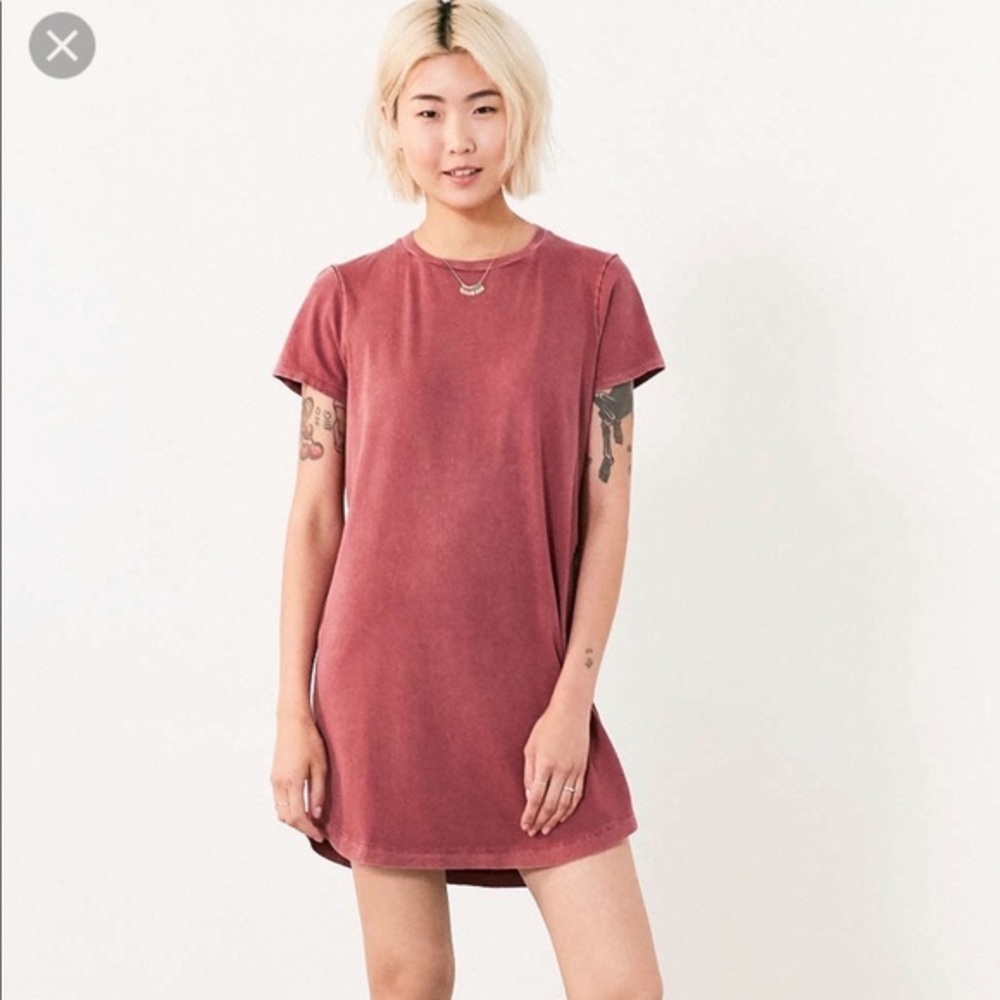 BDG washed red t shirt dress NWT